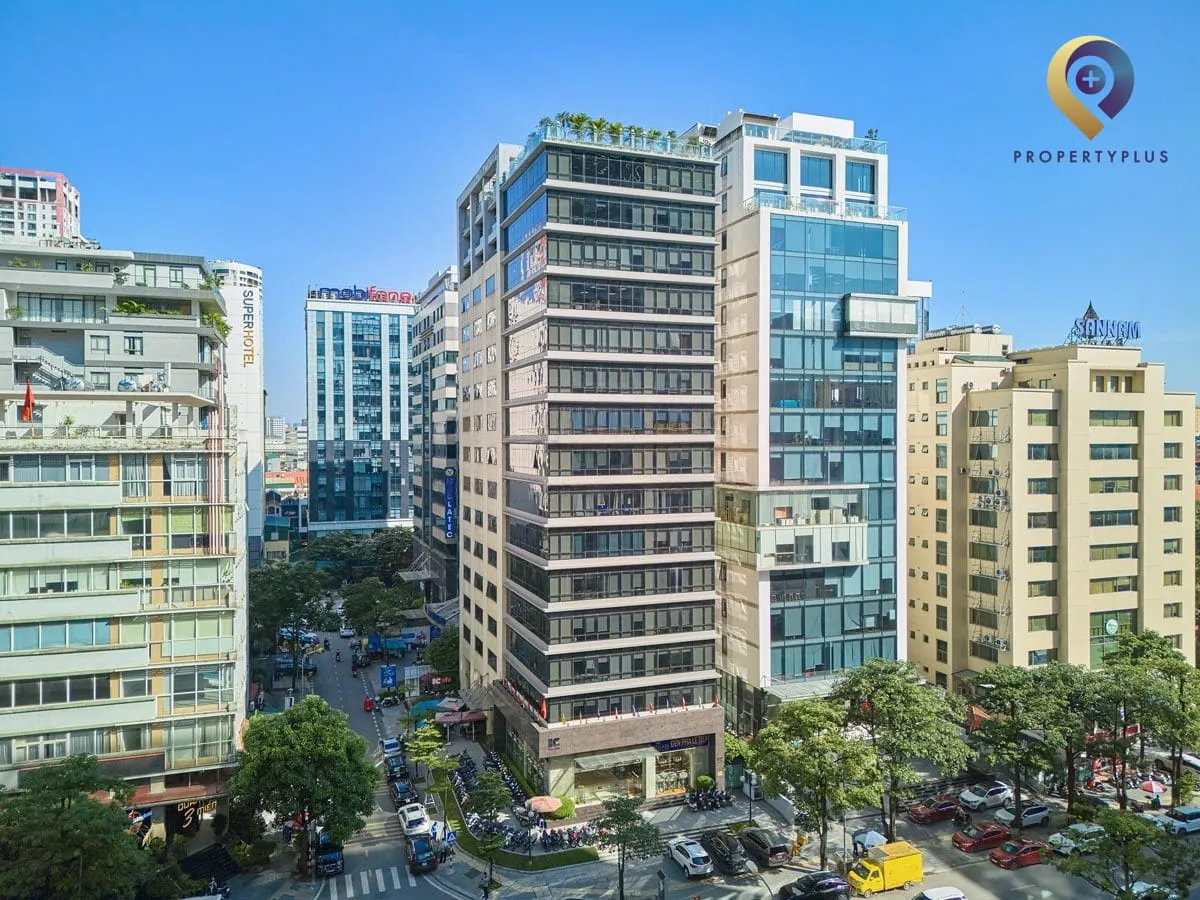 Toàn cảnh tòa nhà IC-Building nhìn từ trên cao tại quận Cầu Giấy, Hà Nội.